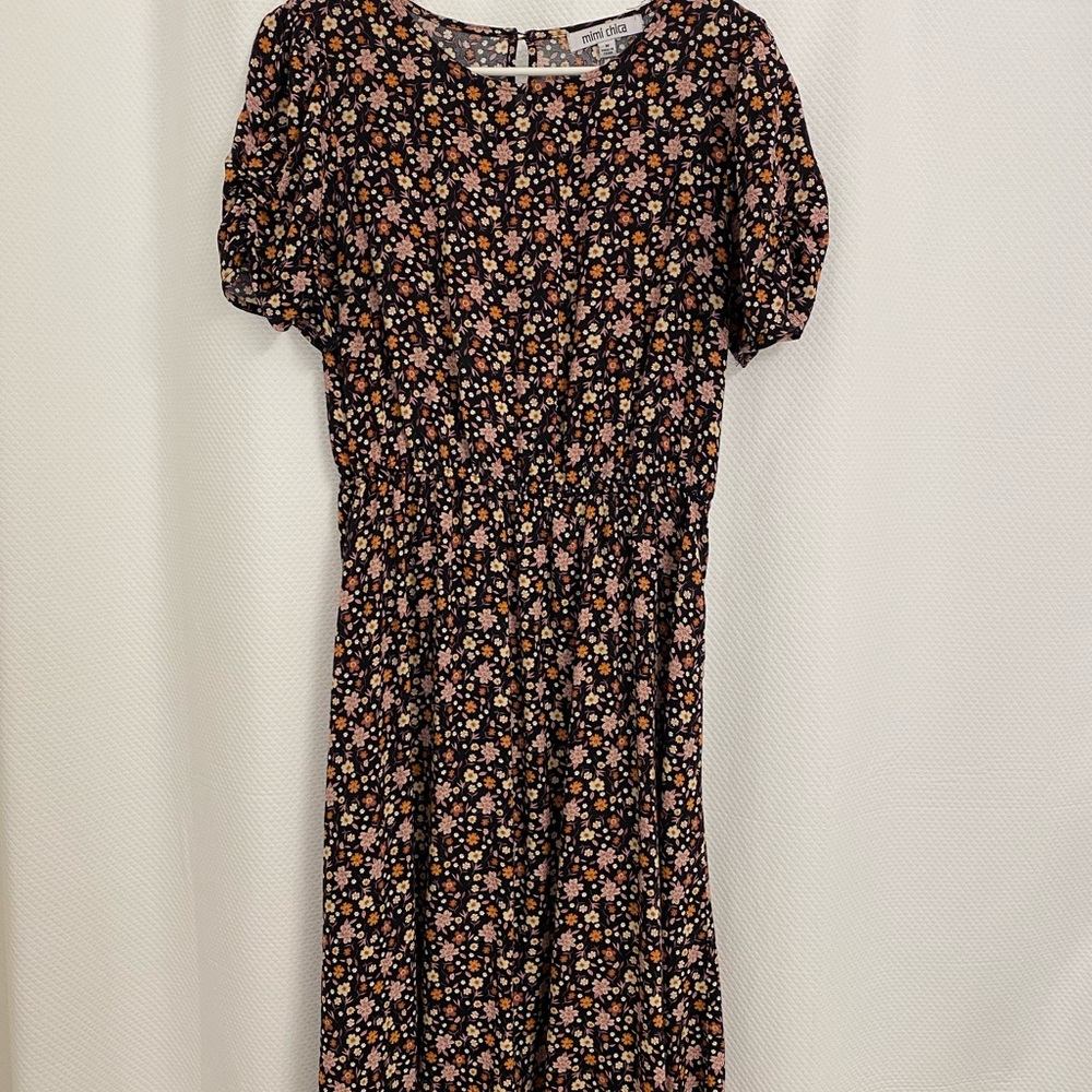 Midi floral dress.